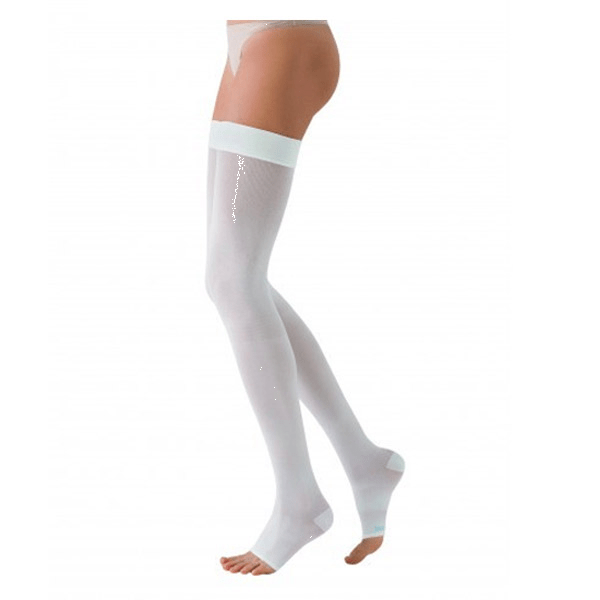 AT2 Bas Auto-Fixants Pieds Ouverts Classe 2 Normal Taille 2 Blanc
