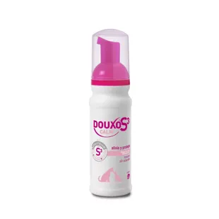 Douxo S3 Calm Mousse para Pele Sensível Cães e Gatos 150 ml
