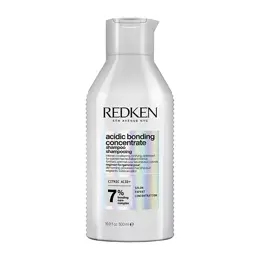 Redken Acidic Bonding Concentrate Shampoing réparateur pour cheveux sensibilisés