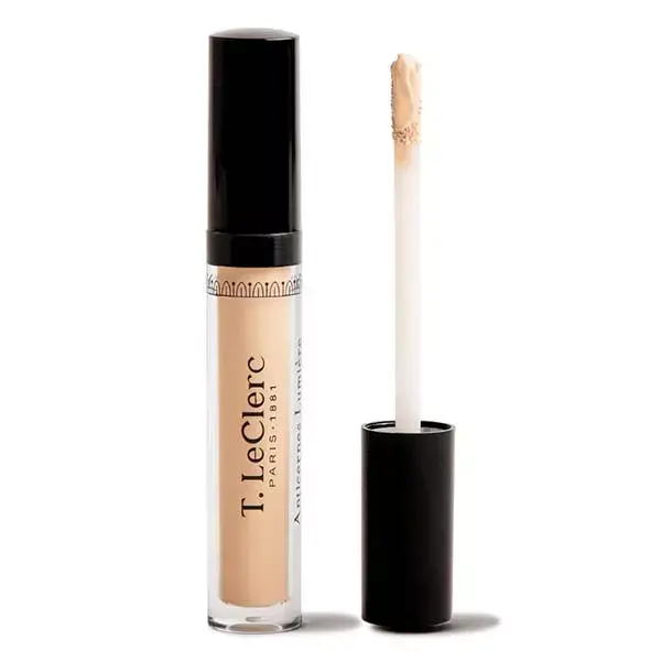 T.LeCLerc light correcting concealer 03 sand