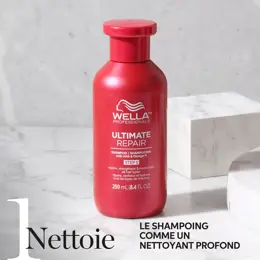 Wella Professionals Ultimate Repair Shampoing léger pour cheveux abîmés 100ml