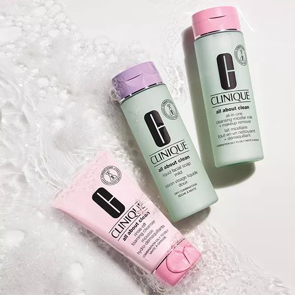 Clinique Basic 3 Pasos Jabón Facial Líquido Suave Pieles Secas a Mixtas  200ml