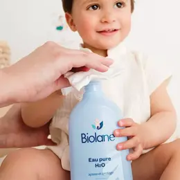 Biolane - Eau Pure H2O - Nettoyant Pour Visage, Corps & Siège Du Bébé - 750ml