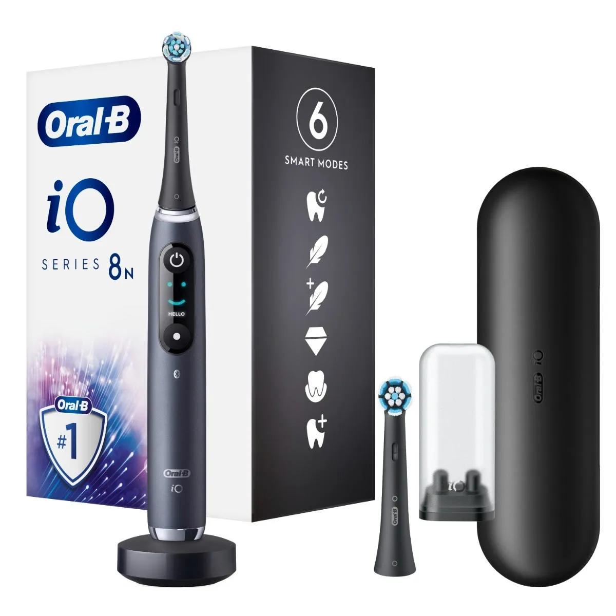 Oral B Spazzolino Elettrico Ricaricabile iO 8S Nero 2 Testine, 1 Custodia Da Viaggio, 1 Spazzolino