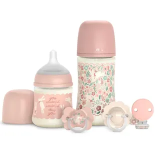 Suavinex Wonderland Set: Slow Flow Baby Bottle + Medium Flow Baby Bottle + 2 Pacifiers (0-6m) + Pink Pacifier Clip