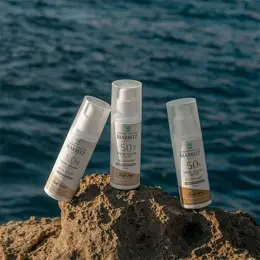 Laboratoires de Biarritz Soins Solaires Crème Teintée SPF50 Dorée Bio 50ml