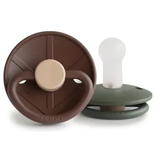 Frigg Little Viking Pacifier Block Silicone Cocoa/Olive +6m 2 units
