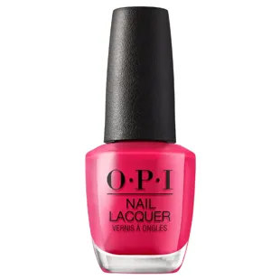 OPI Nail Lacquer Ela é um esmalte Bad Muffaleta