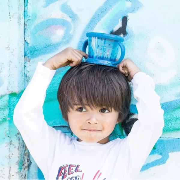 Snack Holder with Soft Flap Nuby + 12m Blue