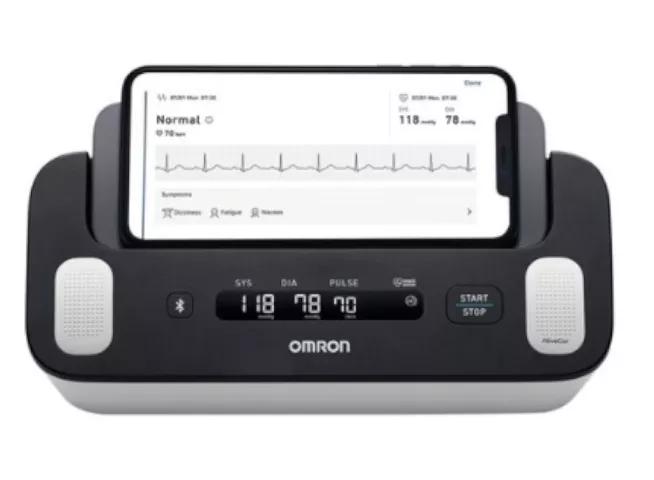 Omron Blutdruckmessgerät + Elektrokardiogramm HEM-7530T-E3