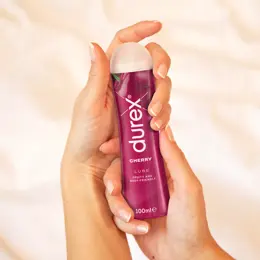 Durex Gel Lubrifiant Crazy Cherry - Goût Cerise Adapté à l'Oral - 100ml