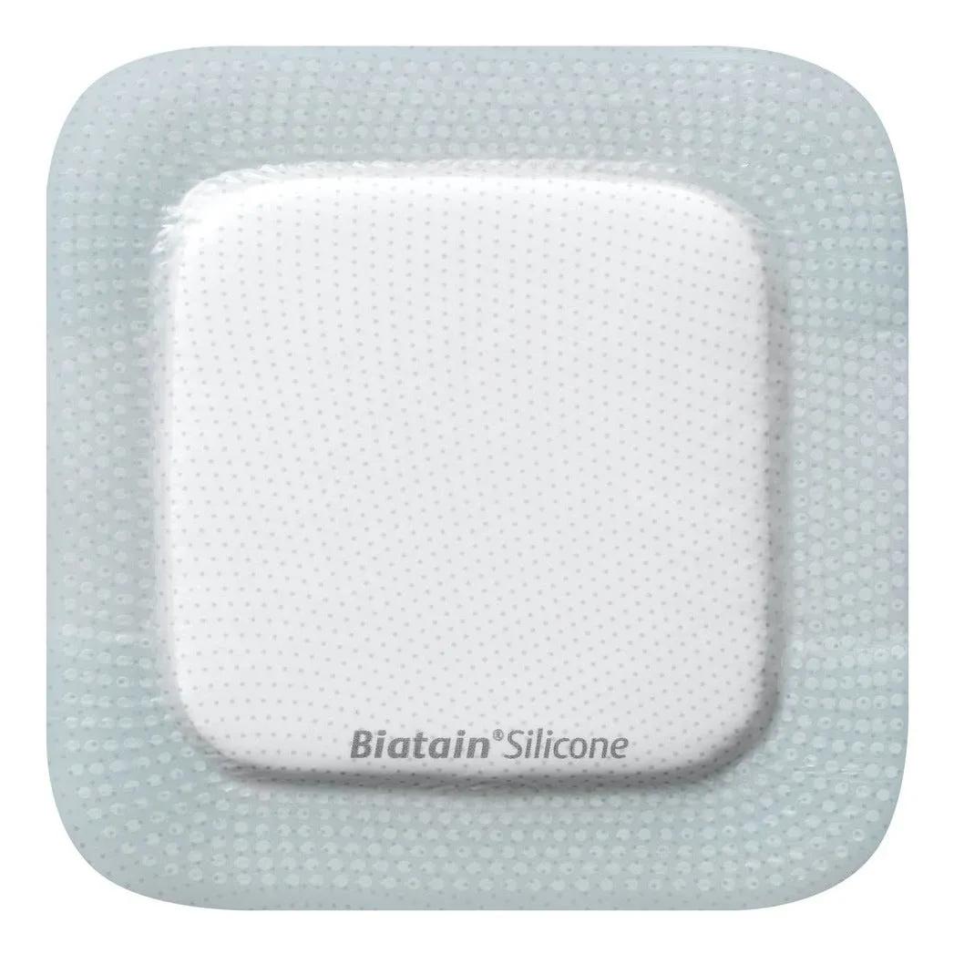 Wound Care Biatain Medicazione In Schiuma 7,5x7,5 cm 10 Pezzi