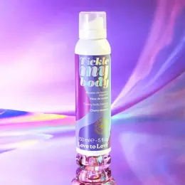 Love to Love Tickle My Body Fleur de Cerisier - Mousse de Massage - 150 ml