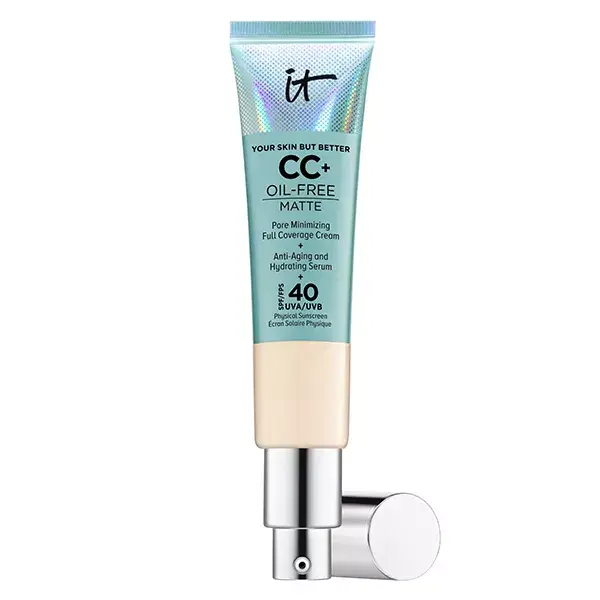 IT Cosmetics Fond de Teint Your Skin But Better CC+ Oil Free Matte Crème Correctrice Mate SPF40 Light 32ml