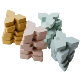 Moes O Triângulo 24 peças