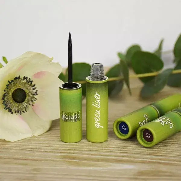 Boho Green Make-Up Lápiz de ojos líquido Bio N°02 Marrón 3ml