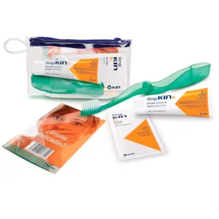 Kin Travel Kit Gingikin B5 Toothpaste 25 ml + Mouthwash 12 ml + Toothbrush