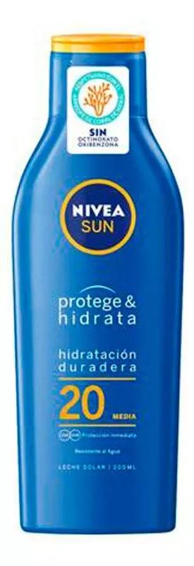 Zonnemelk Beschermt en Hydrateert SPF20 Nivea Sun 200ml