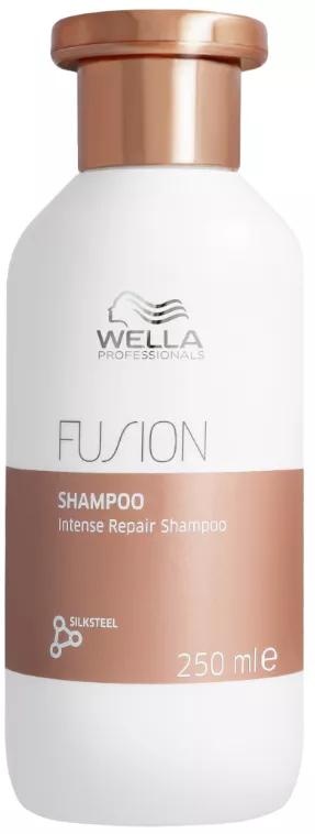 Wella Fusion Intense Repair Shampoo 250ml