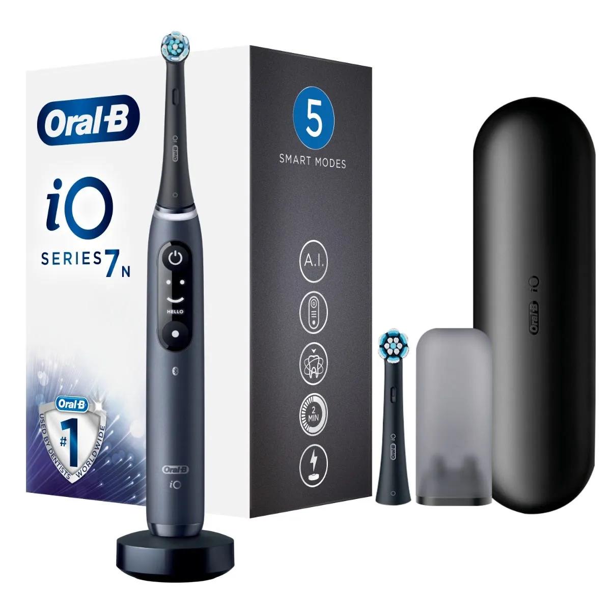 Oral-B Spazzolino Elettrico Ricaricabile iO 7S Nero, 2 Testine, 1 Custodia Da Viaggio, 1 Spazzolino