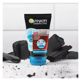 Garnier SkinActive PureActive Charbon 3 en 1 Anti-Points Noirs 150ml