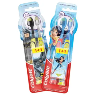 Colgate Cepillo Dental Infantil Batman o Wonder Woman +6 años 2 uds